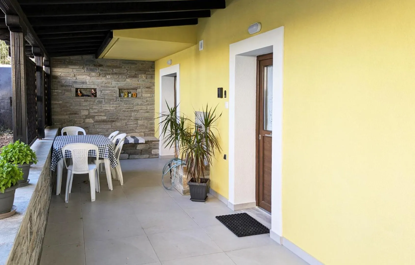 Melina Apartments Nikiti